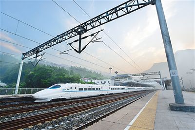 ���f�F·�M�댍܇��C�A��