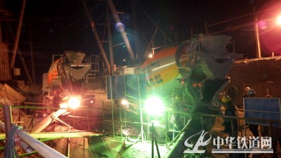 ҹ�ɺ��ش��2#�������A(ch��)�״Ν���������10000